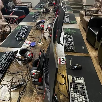 游戏电脑！！！高端配置！！！原装配件！！！